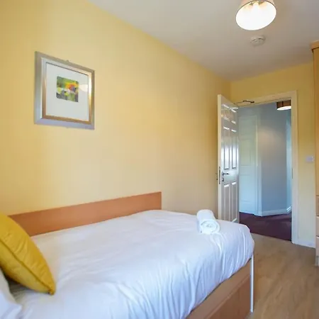 83 - Superb Townhouse By Shortstays Hébergement de vacances